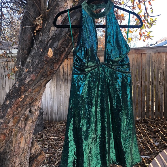 Free People Sequin Sexy Mini Halter Dress 👗 for New Years Holidays Stunning! - Picture 3 of 5